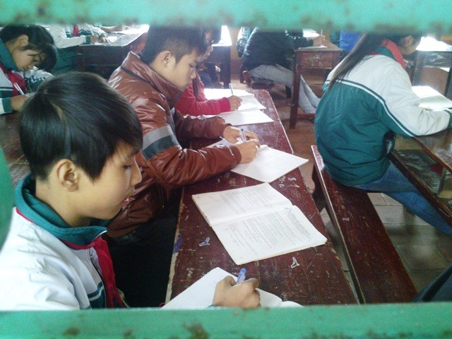 Nhiều học sinh cấp THCS tại Thanh Sơn đang phải chịu thiệt thòi do thiếu giáo viên bộ môn. Ảnh PT